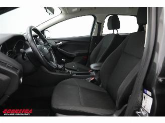Ford Focus 1.0 Trend Navi Airco Cruise PDC AHK picture 10