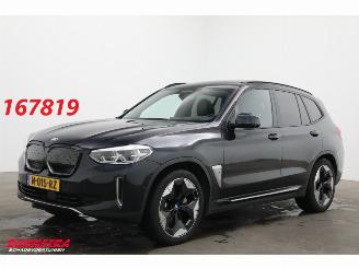 krockskadad bil auto BMW iX3 High Executive 80 kWh Pano LED ACC H/K HUD Memory 360° AHK 2021/12