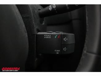 Renault Clio 0.9 TCe Limited Navi Airco Cruise PDC picture 17