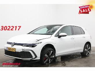 Damaged car Volkswagen Golf 1.4 eHybrid GTE Pano LED ACC Apple/Android Camera LRHZ SHZ 2020/11