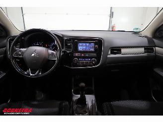 Mitsubishi Outlander 2.2 DI-D Intense Clima Cruise Camera Bluetooth AHK 184.136 km! picture 9