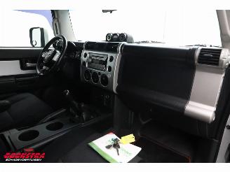 Toyota FJ Cruiser 4.0 V6 4X4 LPG-G3 Airco Cruise Camera AHK picture 5