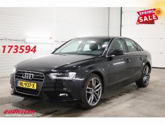 Unfallwagen Audi A4 Limousine 1.8 TFSI 170 PK Attraction Navi Clima Cruise PDC 2015/12