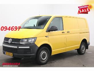 damaged commercial vehicles Volkswagen Transporter 2.0 TDI 150 PK L1-H1 2X Schuifdeur Airco Cruise AHK 2016/8