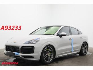skadebil auto Porsche Cayenne 3.0 E-Hybrid Platinum Edition Sport Chrono PDLS+ Buse HUD Memory Lucht 5 km!! 2023/7