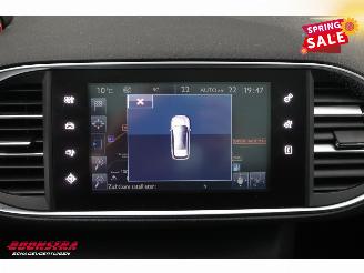 Peugeot 308 SW 1.2 PureTech Active Pano Navi Clima Cruise PDC AHK picture 18