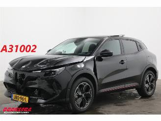 damaged passenger cars Alfa Romeo Junior Elettrica Speciale 54 kWh Pano LED ACC Massage Camera 5.351 km! 2025/8