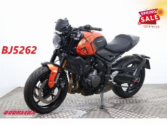 krockskadad bil motor Triumph Trident 660 ABS LED 4.084 km 2023/7