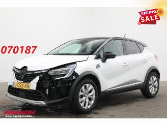 Unfallwagen Renault Captur 1.3 TCe 130 Aut. Intens LED Navi Clima Cruise Camera 2020/9
