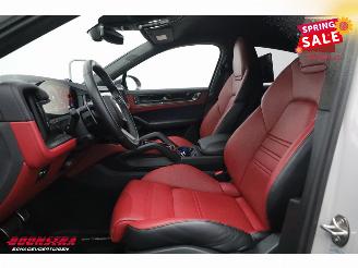 Porsche Cayenne 4.0 Turbo GT E-Hybrid PCCB Sport Chrono PDLS+ HUD Burmester HUD 360° picture 21