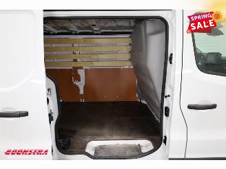 Renault Trafic 2.0 dCi T30 L2-H1 Work Bluetooth Airco Cruise AHK 25.219 km! picture 13