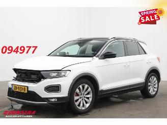 Damaged car Volkswagen T-Roc 1.5 TSI DSG Sport LED ACC Virtual Camera SHZ 2018/7
