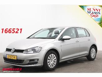 Volkswagen Golf 1.6 TDI Trendline Navi Bluetooth Airco Cruise APK 2027! picture 1