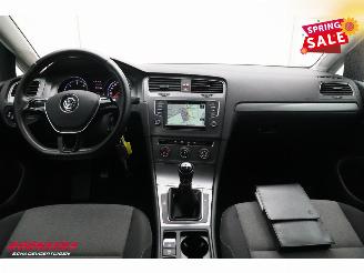 Volkswagen Golf 1.6 TDI Trendline BlueMotion Navi Bluetooth Airco Cruise picture 6