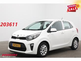 krockskadad bil auto Kia Picanto 1.0 CVVT EconomyPlusLine Airco Bluetooth 92.072 km! 2018/9