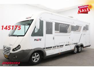 skadebil camper Pilote  Explorateur G782 3.0 MJ Diamond Ed. Solar Garage Luifel Single Beds Hefbed Camera AHK 2012/5