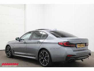 BMW 5-serie 520e M-Sport LED Schuifdak Memory HUD H/K Camera SHZ picture 4