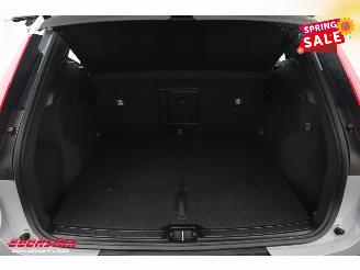 Volvo XC40 2.0 B3 Core LED Leder Apple/Android Camera SHZ LRHZ 9.766 km! picture 30