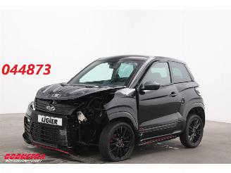 krockskadad bil brommobiel Ligier  JS60 Moped Chic Sun Airco Leder Bluetooth 2023/7