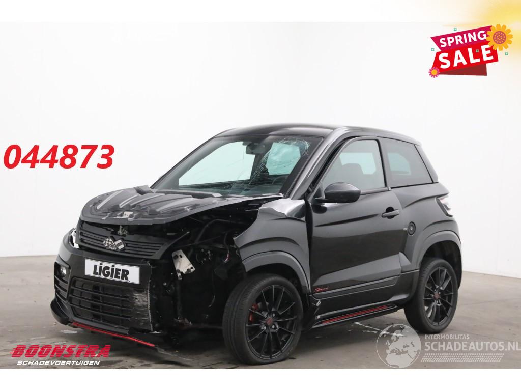 Ligier  JS60 Moped Chic Sun Airco Leder Bluetooth