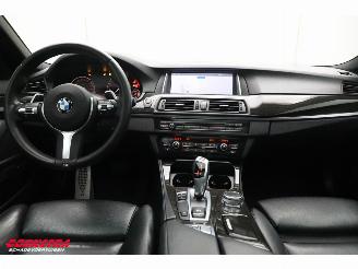 BMW 5-serie Touring 520i Aut. M-Sport Pano Leder Memory SHZ Orig. NL 151.381 km! picture 12