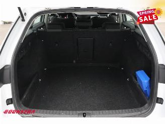 Skoda Octavia Combi 1.5 e-TSI DSG Style LED Virtual ACC Navi Clima SHZ PDC picture 33