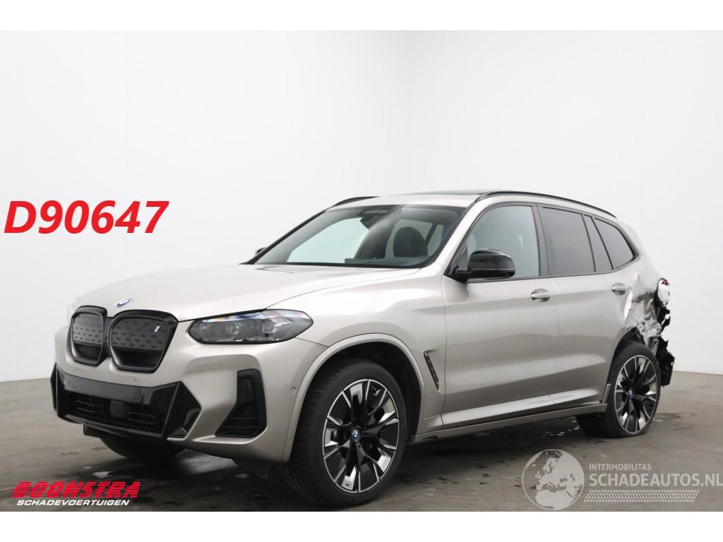 BMW iX3 80 kWh M-Sport Pano LED ACC HUD H/K Memory Camera SHZ