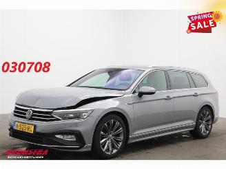 Auto incidentate Volkswagen Passat Variant 1.5 TSI R-Line Business + LED ACC Virtual Apple/Android Camera SHZ 2021/12
