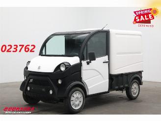 krockskadad bil auto Aixam 1-serie D-Truck M12RS 400 Laadbak Radio 2021/6