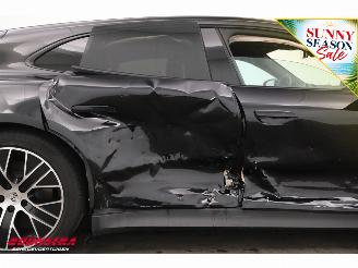 Porsche Taycan 89 kWh LED ACC Sport Chrono Bose Camera SHZ picture 11