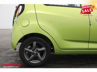 Chevrolet Spark 1.0 16V LS Airco LMV Elek Ramen 89.221 km! picture 12