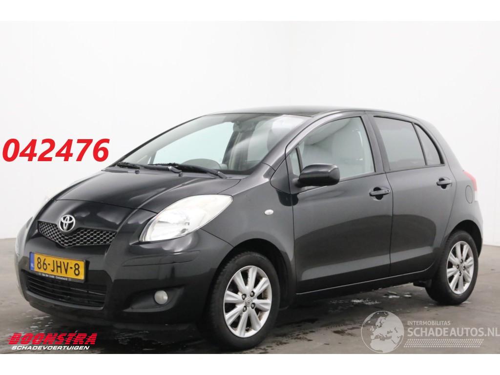 Toyota Yaris 1.3 VVTi Executive 5-DRS Clima PDC AHK 178.940 km!