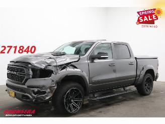 krockskadad bil bedrijf Dodge Ram 1500 5.7 V8 LPG 4x4 Crew Cab Laramie Pano LED Ventilatie LRHZ Camera AHK 2023/4