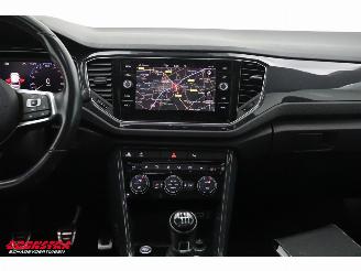 Volkswagen T-Roc 1.5 TSI Sport Pano LED ACC Virtual Camera SHZ picture 24