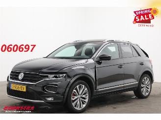 Schadeauto Volkswagen T-Roc 1.5 TSI Sport Pano LED ACC Virtual Camera SHZ 2020/7