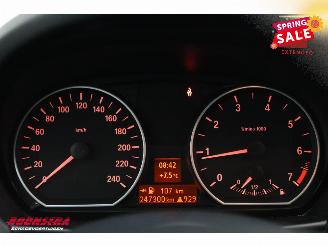BMW 1-serie 118i Business Line 5-DRS Navi Airco PDC picture 14