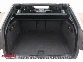 BMW 5-serie Touring 520i M-Sport BiXenon ACC HUD 360° SHZ PDC picture 24