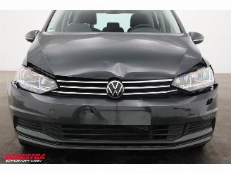 Volkswagen Touran 2.0 TDI 150 PK DSG Navi Clima Cruise SHZ PDC picture 6