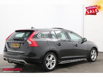 Volvo V-60 2.4 D6 Twin Engine Summum Schuifdak H/K Memory BiXenon Camera SHZ AHK picture 3