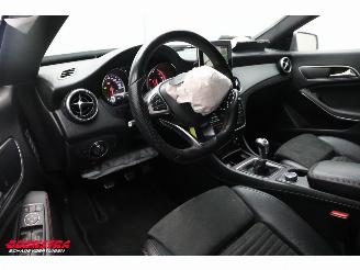 Mercedes Cla-klasse Shooting Brake 180 d AMG Navi Airco Cruise PDC picture 24