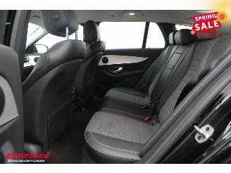 Mercedes E-klasse Estate 300 de 4MATIC Avantgarde 360° LED ACC SHZ AHK picture 17