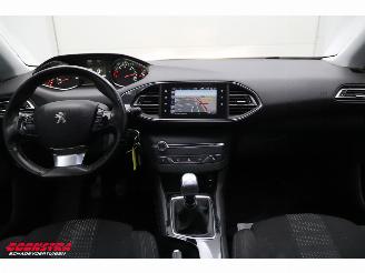 Peugeot 308 SW 1.6 BlueHDI Executive Pack Pano Navi Clima Cruise Camera PDC AHK picture 13