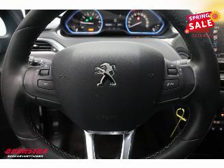 Peugeot 2008 1.2 PureTech Aut. Allure Pano Navi Clima Cruise Camera PDC 26.860 km! picture 19