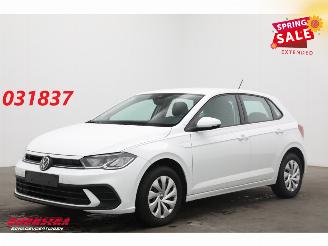 uszkodzony samochody osobowe Volkswagen Polo 1.0 MPI Life Virtual Apple/Android SHZ PDC 2025/6