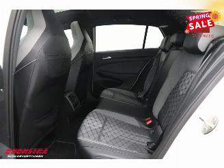 Volkswagen Golf 1.5 eTSI DSG R-Line Pano LED ACC LRHZ SHZ PDC picture 20