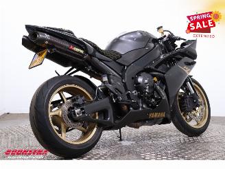 Yamaha  YZF-R1 Akrapovic picture 3
