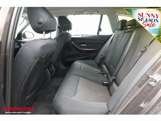 BMW 3-serie Touring 320i Aut. Luxury BiXenon Navi Clima Cruise SHZ PDC picture 16