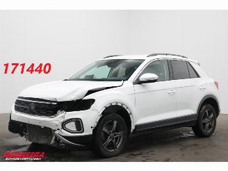 Avarii autoturisme Volkswagen T-Roc 1.5 TSI DSG Life Edition LED ACC Virtual Navi Clima SHZ PDC 2024/10
