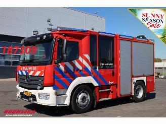 skadebil vrachtwagen Mercedes Atego 1527 Ziegler Komplett Feuerwehr 16.684 km! Euro 6 2018/11