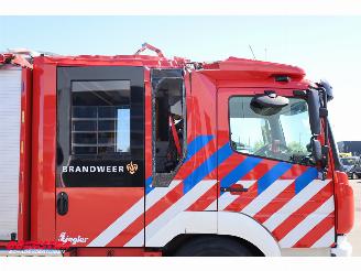 Mercedes Atego 1527 Ziegler Komplett Feuerwehr 16.684 km! Euro 6 picture 9